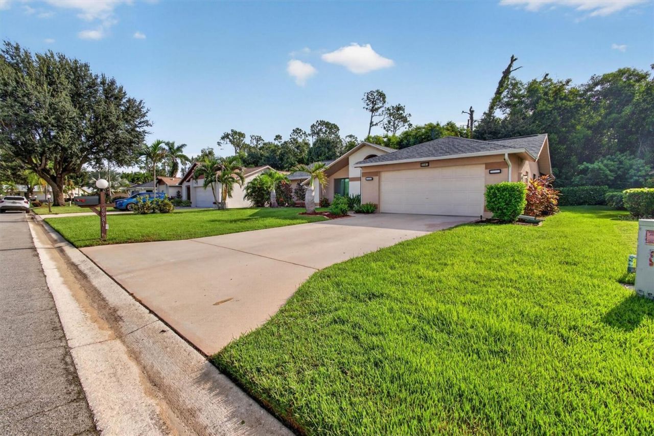 6981 Saint Edmunds Loop, Fort Myers, FL 33966 Photo