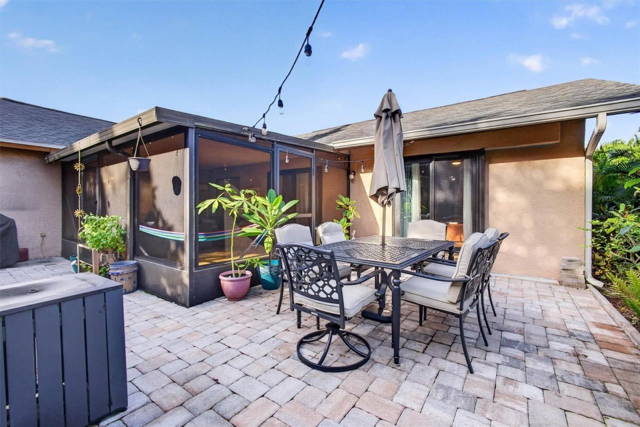 6981 Saint Edmunds Loop, Fort Myers, FL 33966 Photo