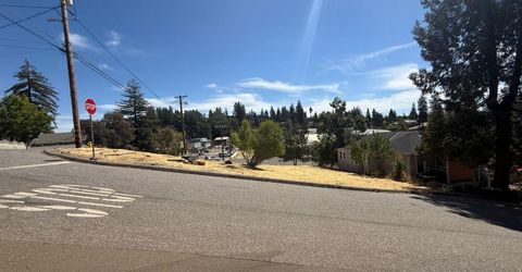 Kneeland St, Colfax, CA 95713 Photo