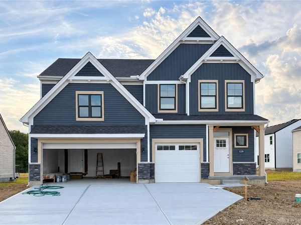 1324 Blue Spruce Lane, Wilmington, OH 45177