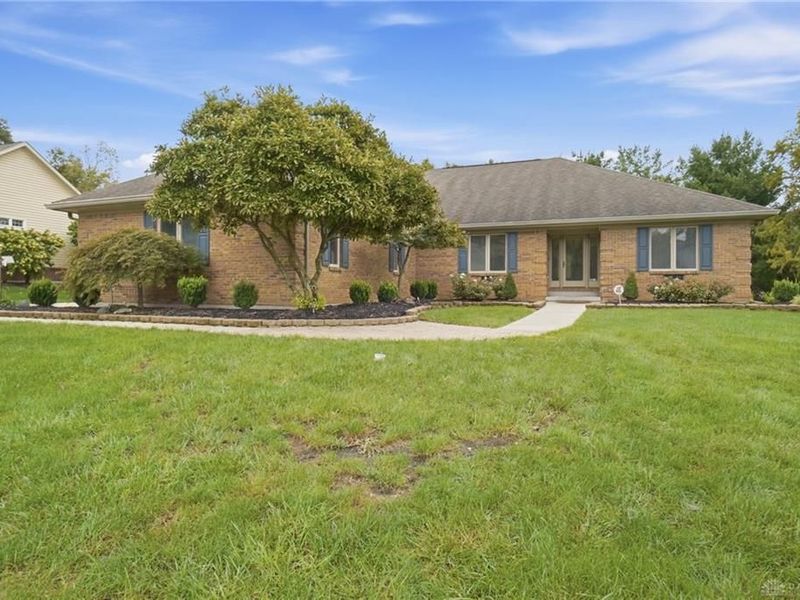 6515 Canterbury Drive, Franklin, OH 45005 Photo 2