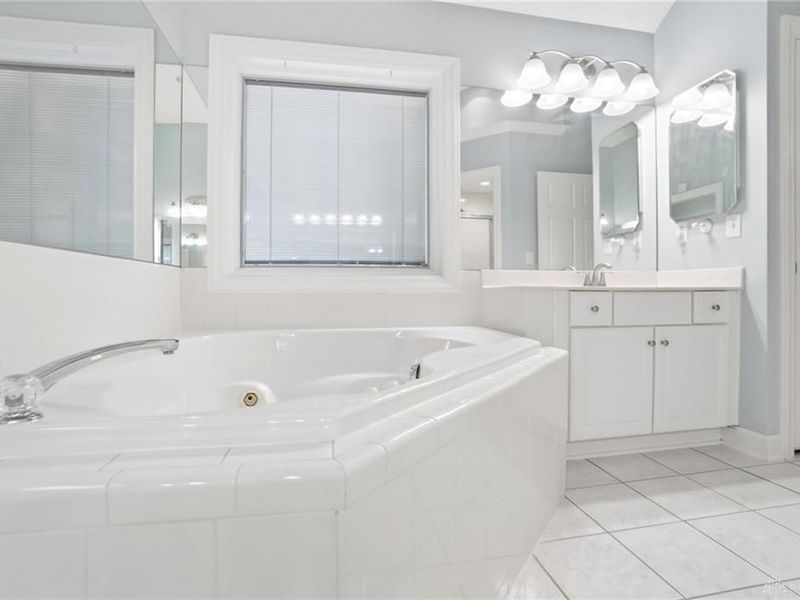 6515 Canterbury Drive, Franklin, OH 45005 Photo 23