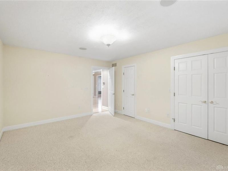 6515 Canterbury Drive, Franklin, OH 45005 Photo 31