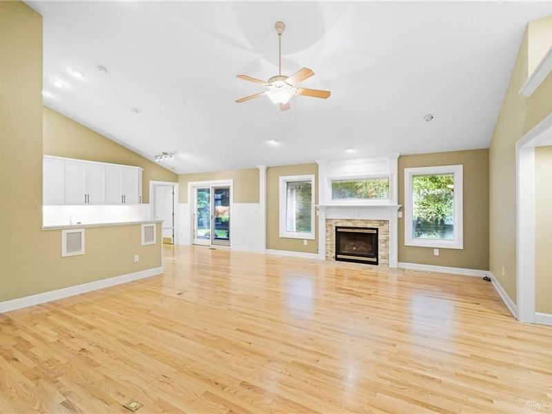 6515 Canterbury Drive, Franklin, OH 45005 Photo 6