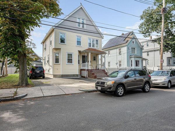 25 Sheafe St, Malden, MA 02148