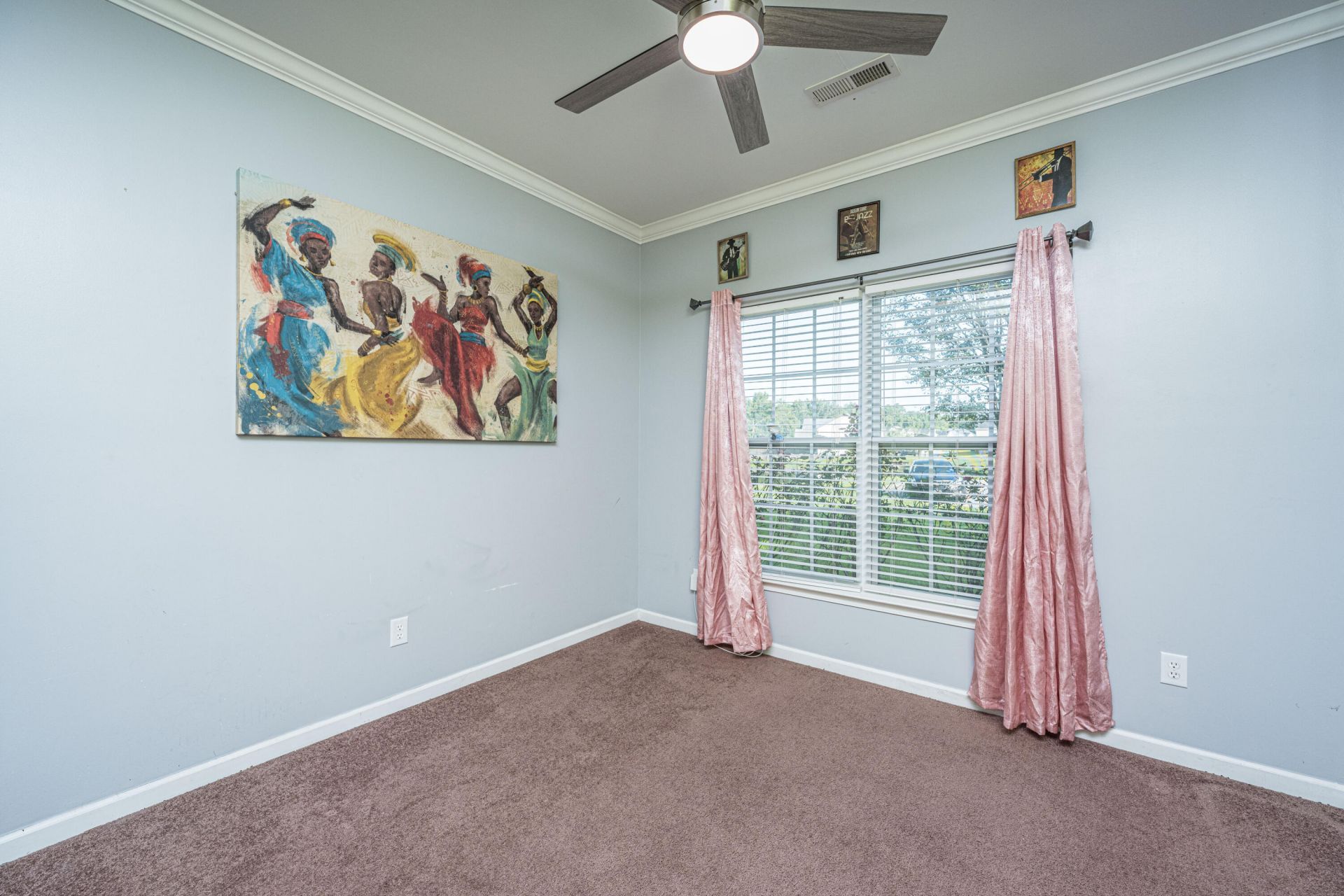 325 Foster Greens Court Photo 29