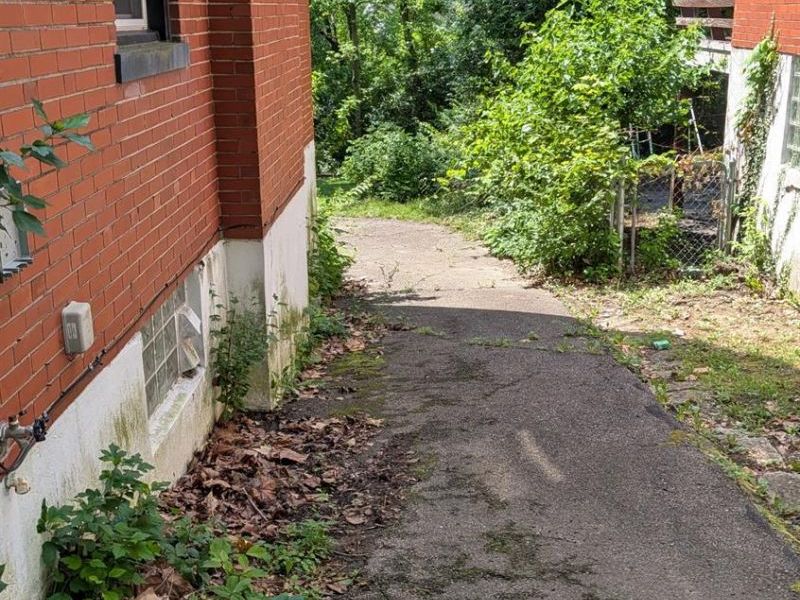2214 W North Bend Road, Cincinnati, OH 45239 Photo 28