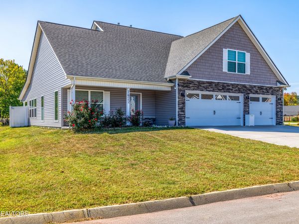 7622 Bailey Landing Lane, Knoxville, TN 37931