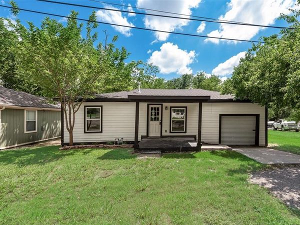 105 Weaver Street, Forney, TX 75126
