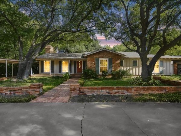 1107 E Walnut Street , Hillsboro, TX 76645