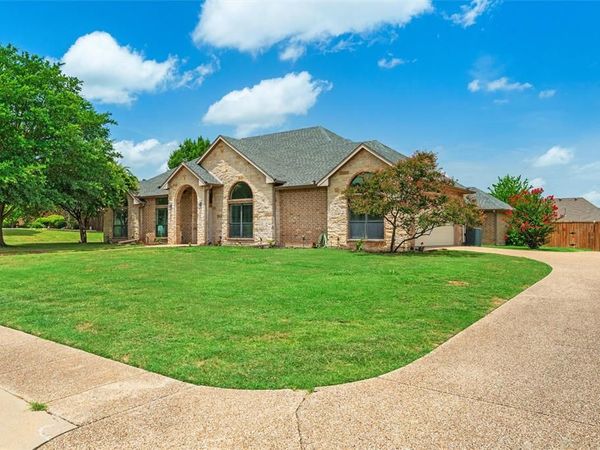 7241 Colwell Drive, Midlothian, TX 76065