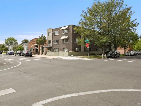 909 S Pearl Street , Unit 204, Denver, CO 80209