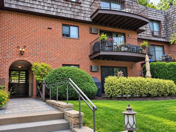 4 Briarcliff Drive S, Unit 9, Ossining, NY 10562