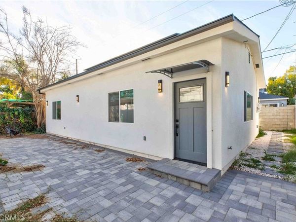 1615 N Niagara Street , Burbank, CA 91505