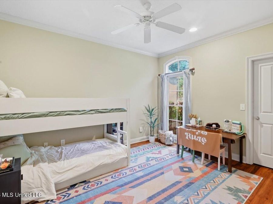 Property Image 36
