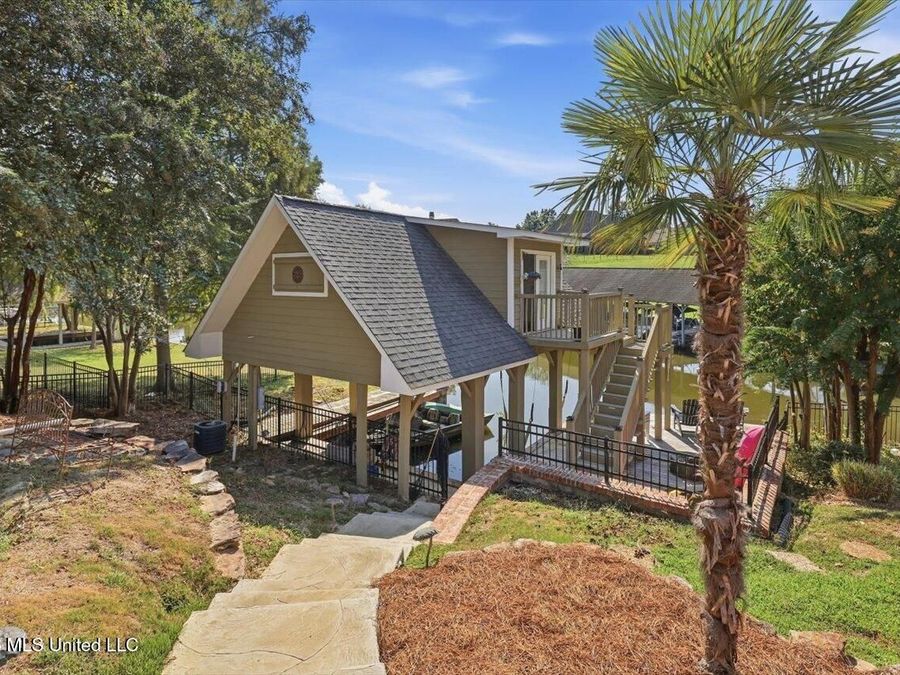 Property Image 61