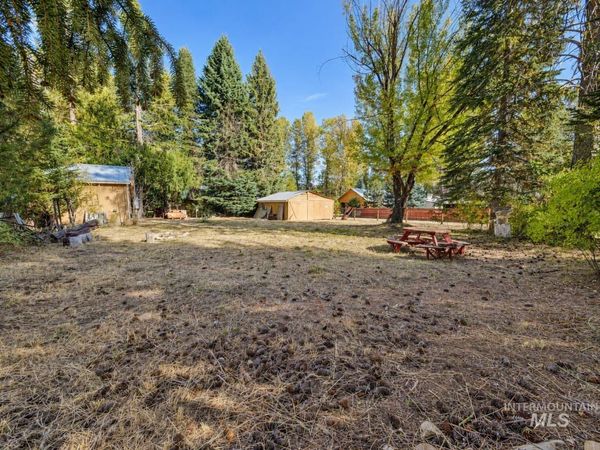116 Cottonwood St., Idaho City, ID 83631