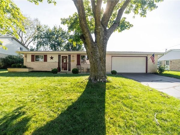 1039 Heathwood Drive, Englewood, OH 45322