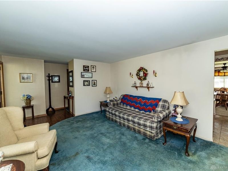 1039 Heathwood Drive, Englewood, OH 45322 Photo 5