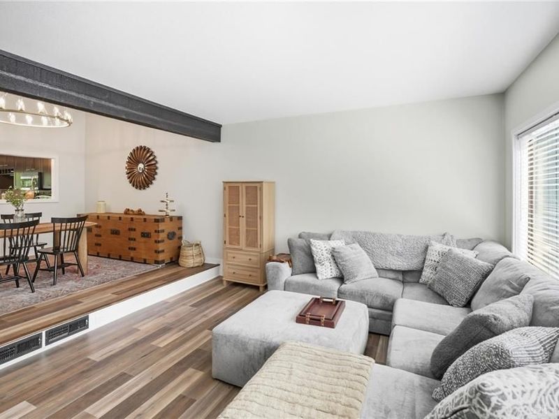 8405 Skiff Lane, Maineville, OH 45039 Photo 7