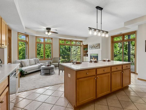 5555 Dewey Hill Road, Unit 202, Edina, MN 55439