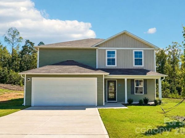 104 WELLER Lane, Thomasville, NC 27360