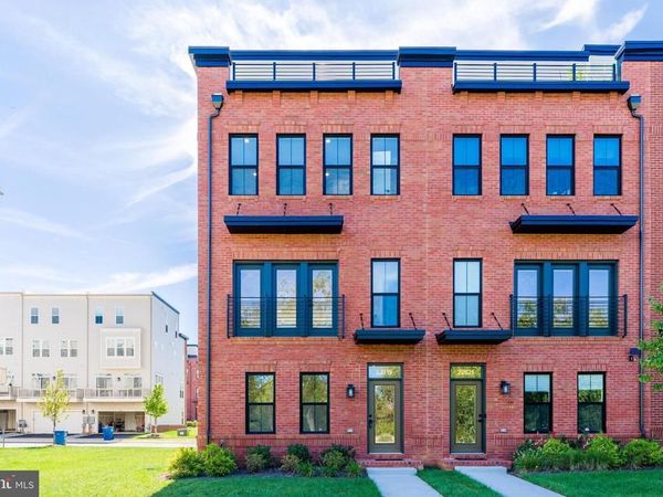 22819 TAWNY PINE SQUARE , BRAMBLETON, VA 20148
