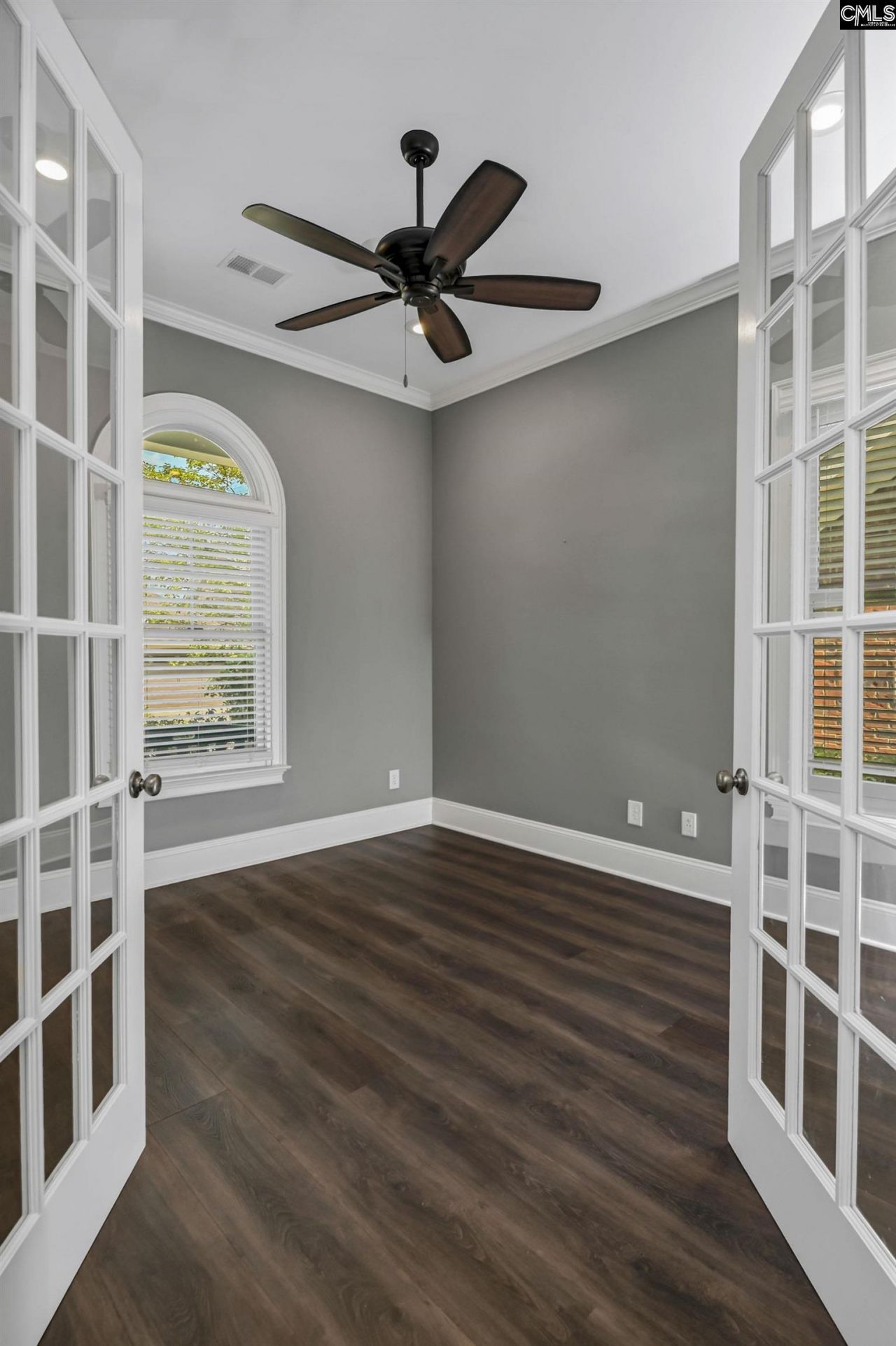 657 Tailwater Bend  Photo 5