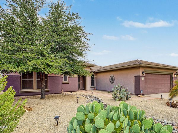 16442 W DESERT LILY Drive, Surprise, AZ 85387