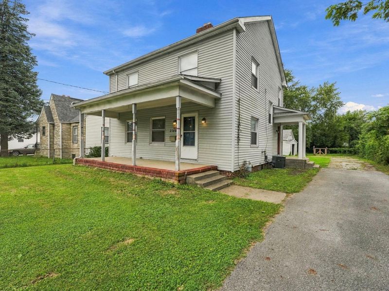 2146 Leonard Avenue, Columbus, OH 43219 Photo 2
