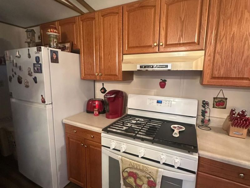 1420 E Main Street, Unit 28, Bellevue, OH 44811 Photo 17