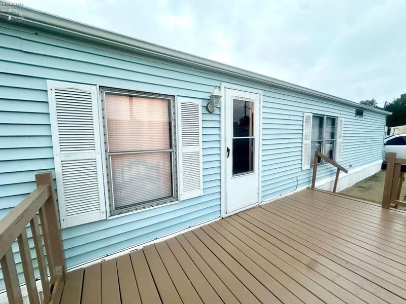 1420 E Main Street, Unit 28, Bellevue, OH 44811 Photo 2