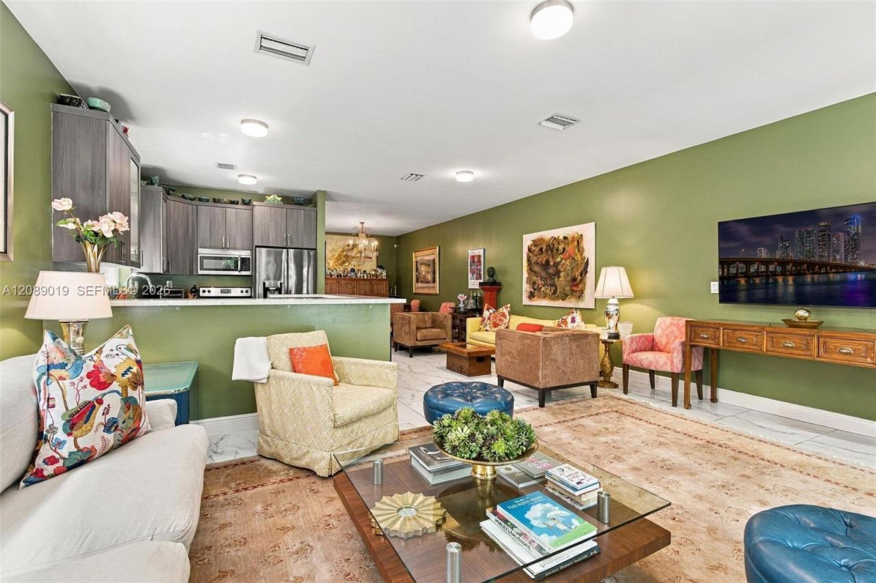 3139 Hibiscus St, Unit 3139, Miami, FL 33133 Photo