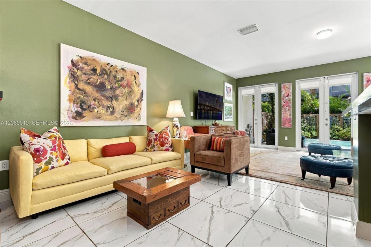 3139 Hibiscus St, Unit 3139, Miami, FL 33133 Photo