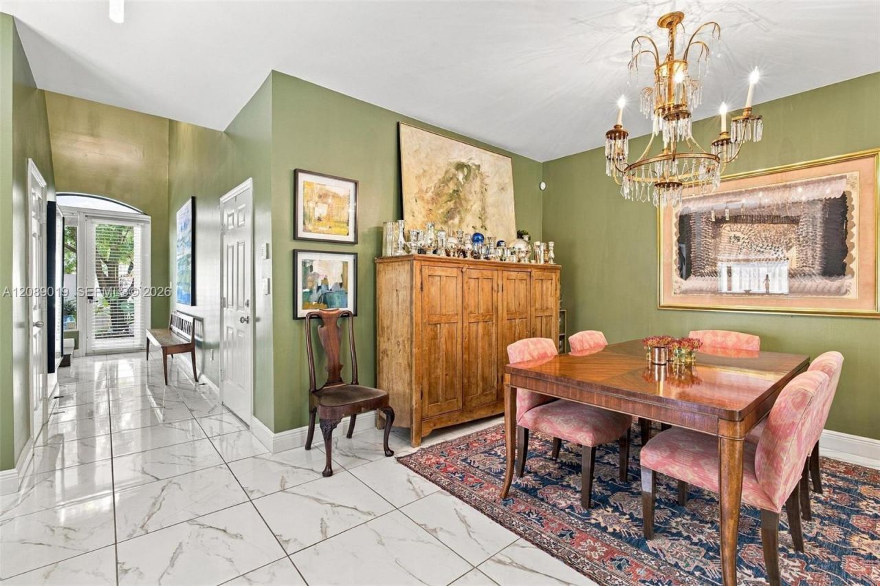 3139 Hibiscus St, Unit 3139, Miami, FL 33133 Photo
