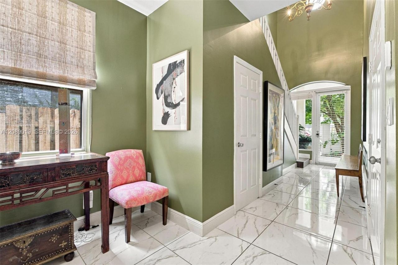 3139 Hibiscus St, Unit 3139, Miami, FL 33133 Photo