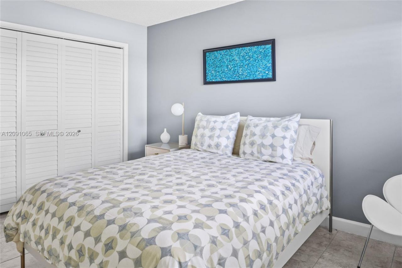 1720 Jefferson St , Unit 407, Hollywood, FL 33020 Photo