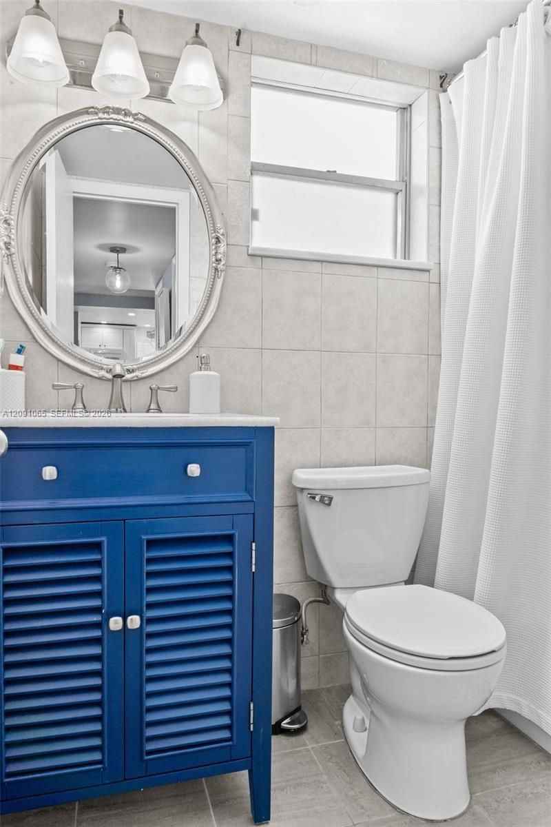1720 Jefferson St , Unit 407, Hollywood, FL 33020 Photo