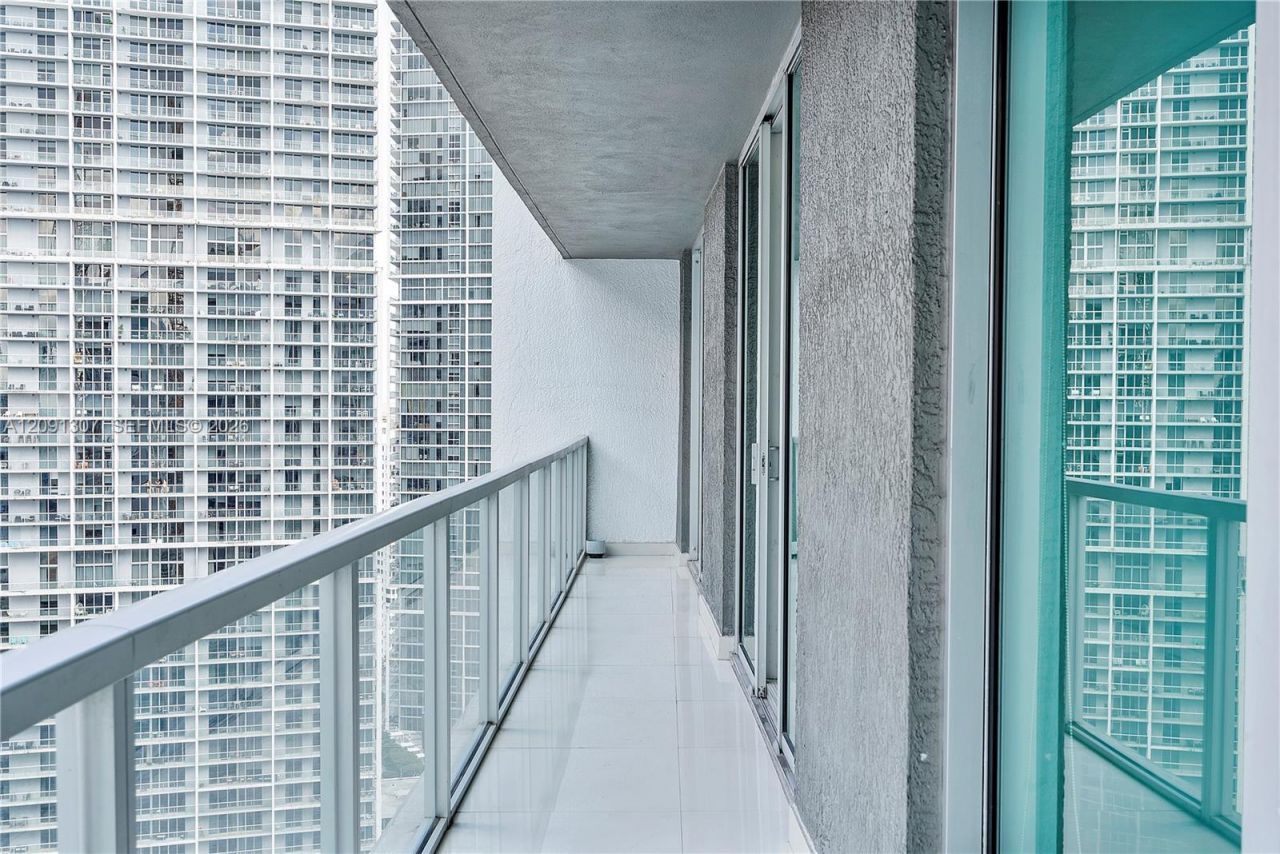 55 SE 6th St, Unit 3605, Miami, FL 33131 Photo