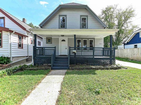 3754 S Rutland Avenue, St. Francis, WI 53235