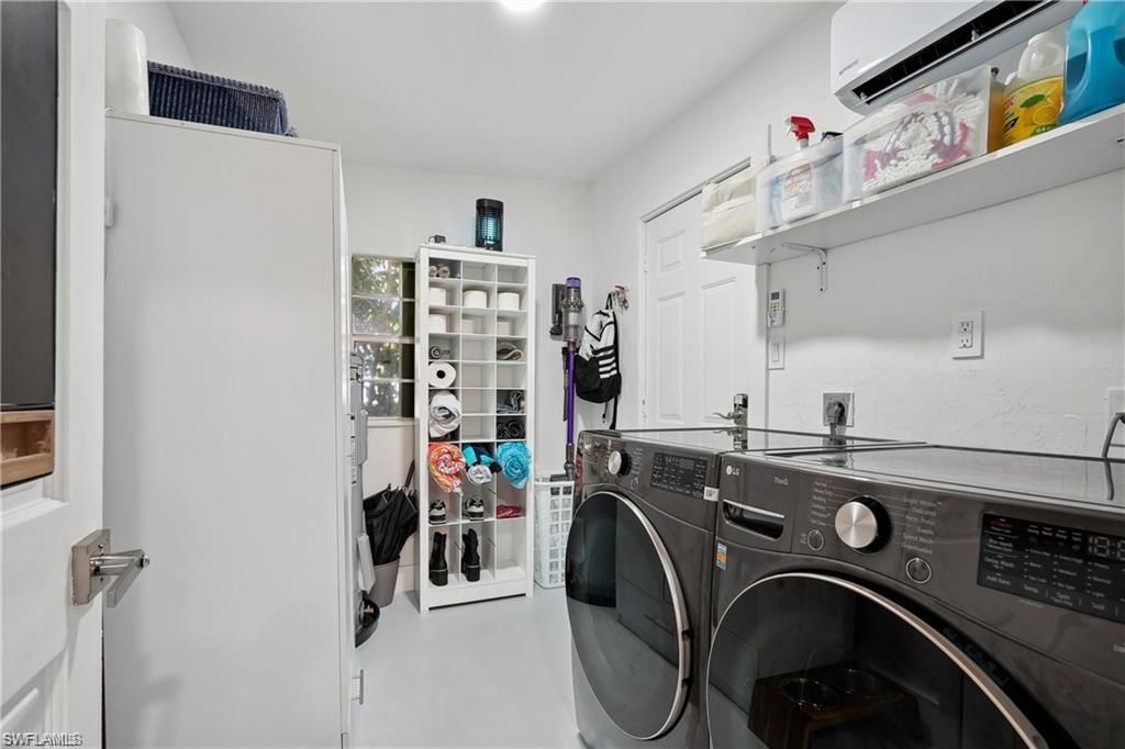 1340 Delmar Ln, Naples, FL 34104 Photo