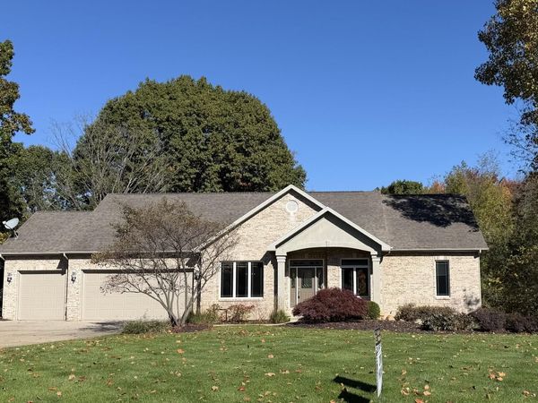 4786 Sunflower Ridge Drive NE, Ada, MI 49301