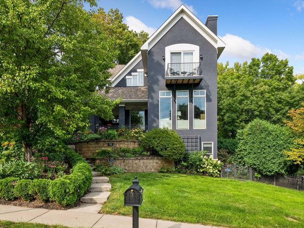 745 Rice Street E, Wayzata, MN 55391