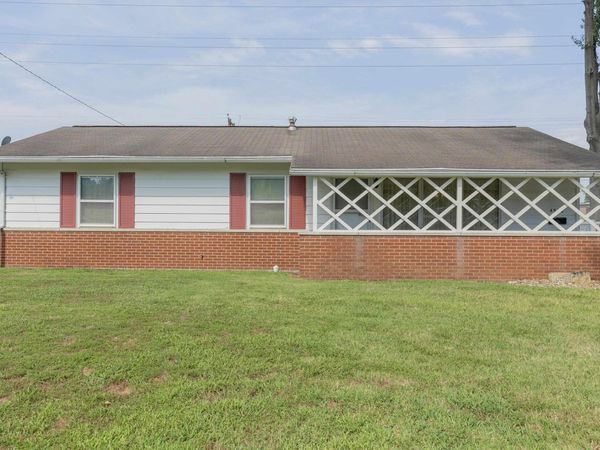4500 Longfield Drive, Evansville, IN 47710