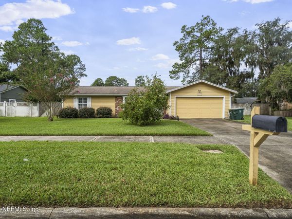 11546 WOODGLEN Way, Jacksonville, FL 32223