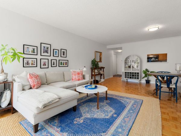 100 Marion St, Unit 47, Brookline, MA 02446