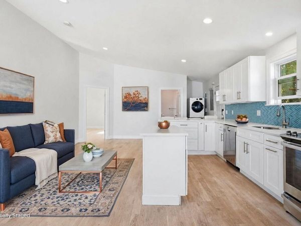 34 Underhill Street, Unit #4, Winthrop, MA 02152