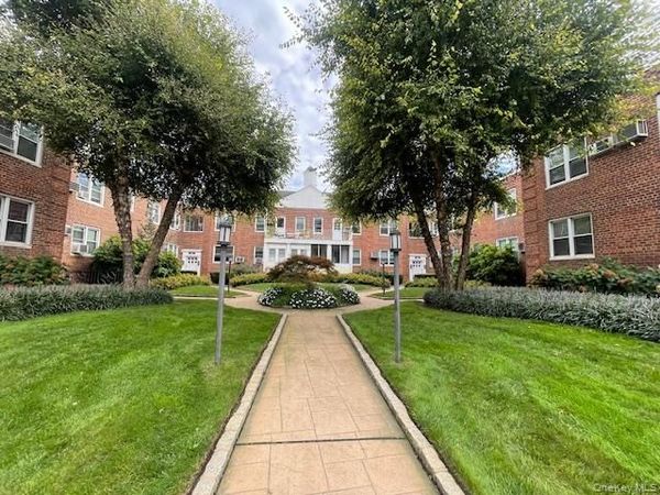 1385 Broadway , Unit A31, Hewlett, NY 11557