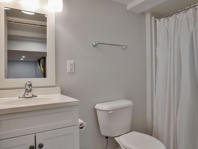 88 W Lincoln Avenue, Worthington, OH 43085 Photo 39