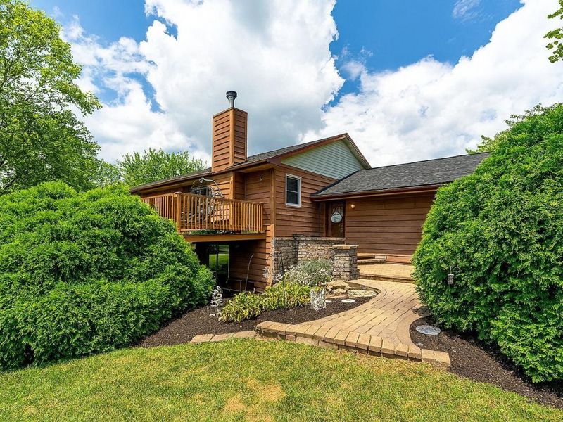 2390 Penry Road, Radnor, OH 43066 Photo 2